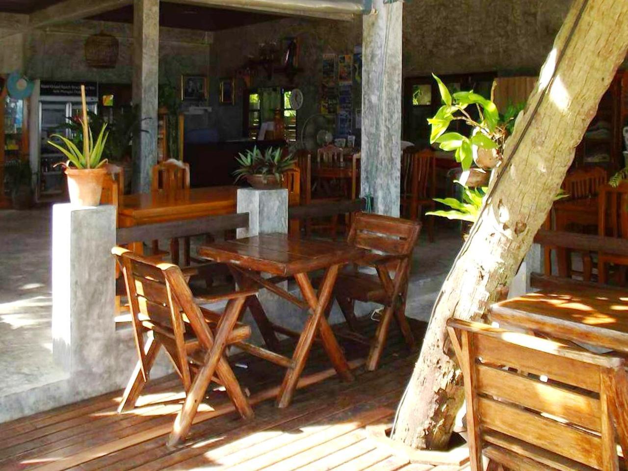 West Coast Beach Resort Ko Pha Ngan Exterior photo
