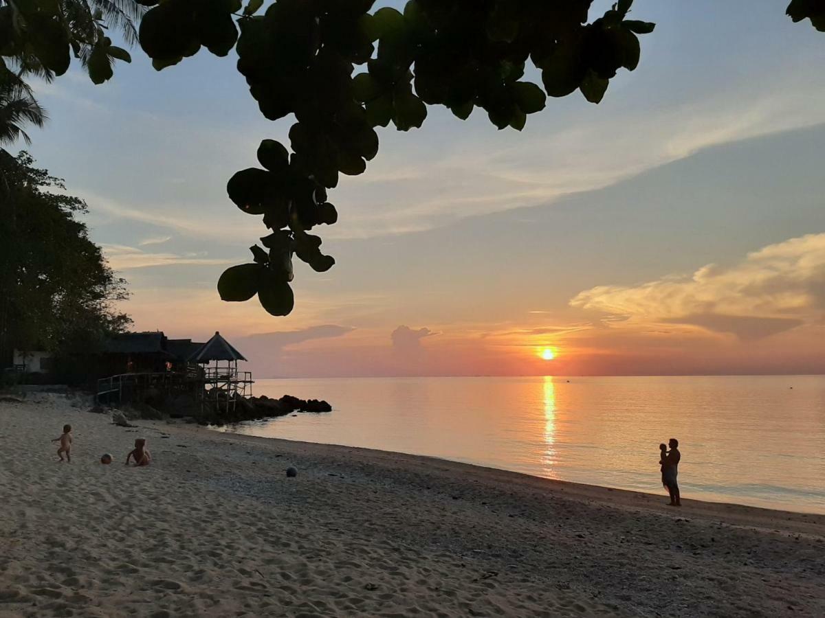 West Coast Beach Resort Ko Pha Ngan Exterior photo